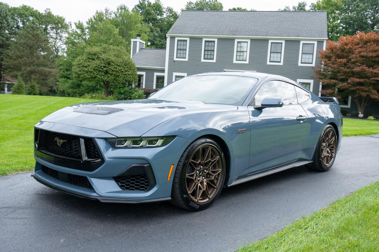 Ford Mustang GT Premium Fastback 2025