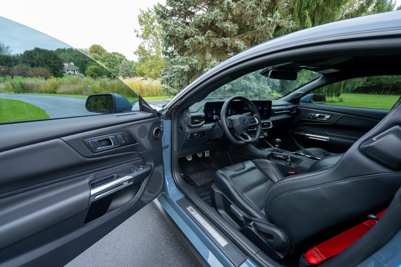 Ford Mustang GT Premium Fastback 2025