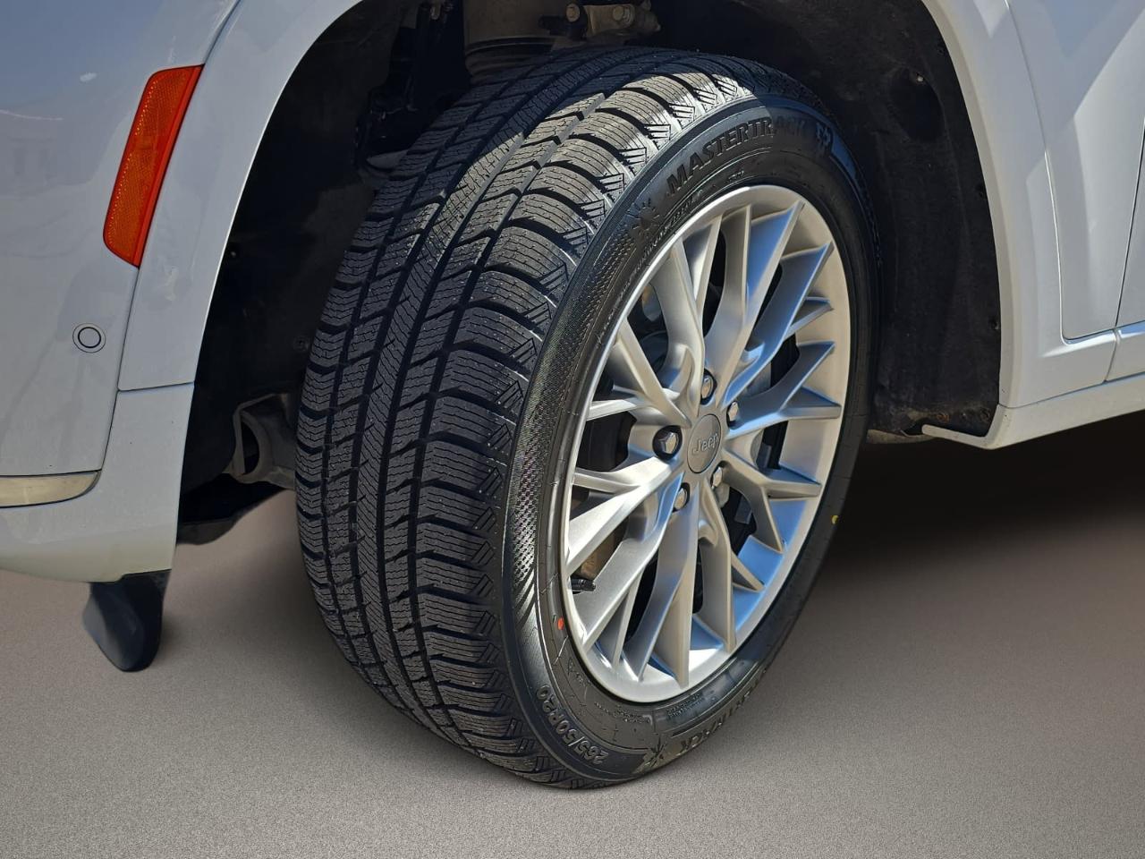 Jeep Grand Cherokee L Summit 4WD 2024