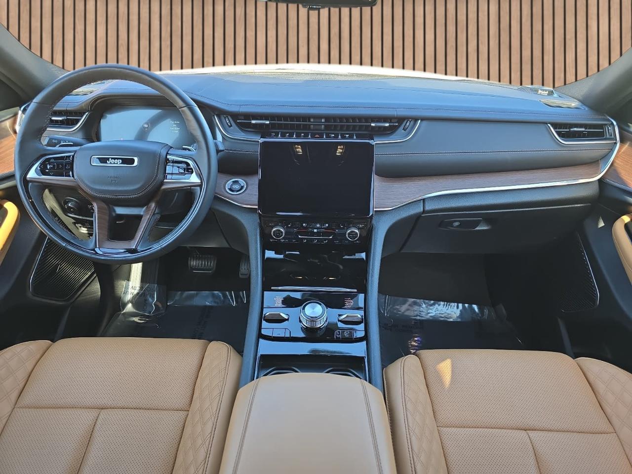 Jeep Grand Cherokee L Summit 4WD 2024