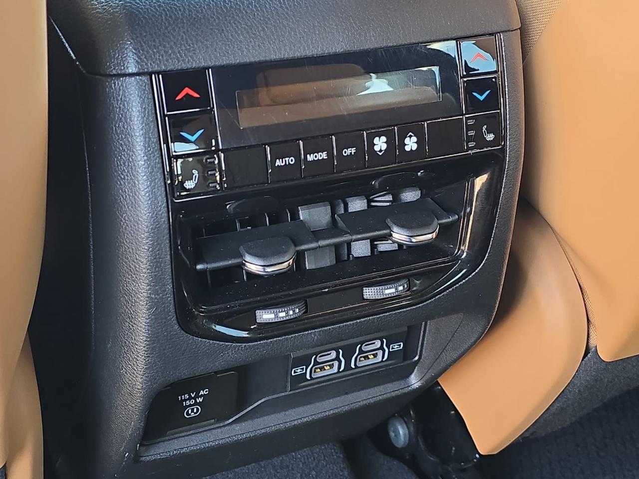 Jeep Grand Cherokee L Summit 4WD 2024