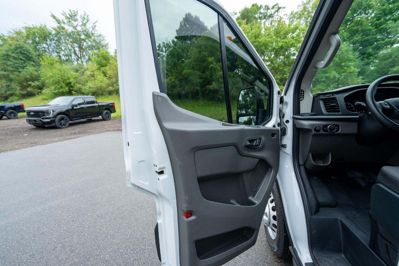 Ford Transit 350 Wagon HD High Roof XLT Sliding Pass. 148 WB EL 2023