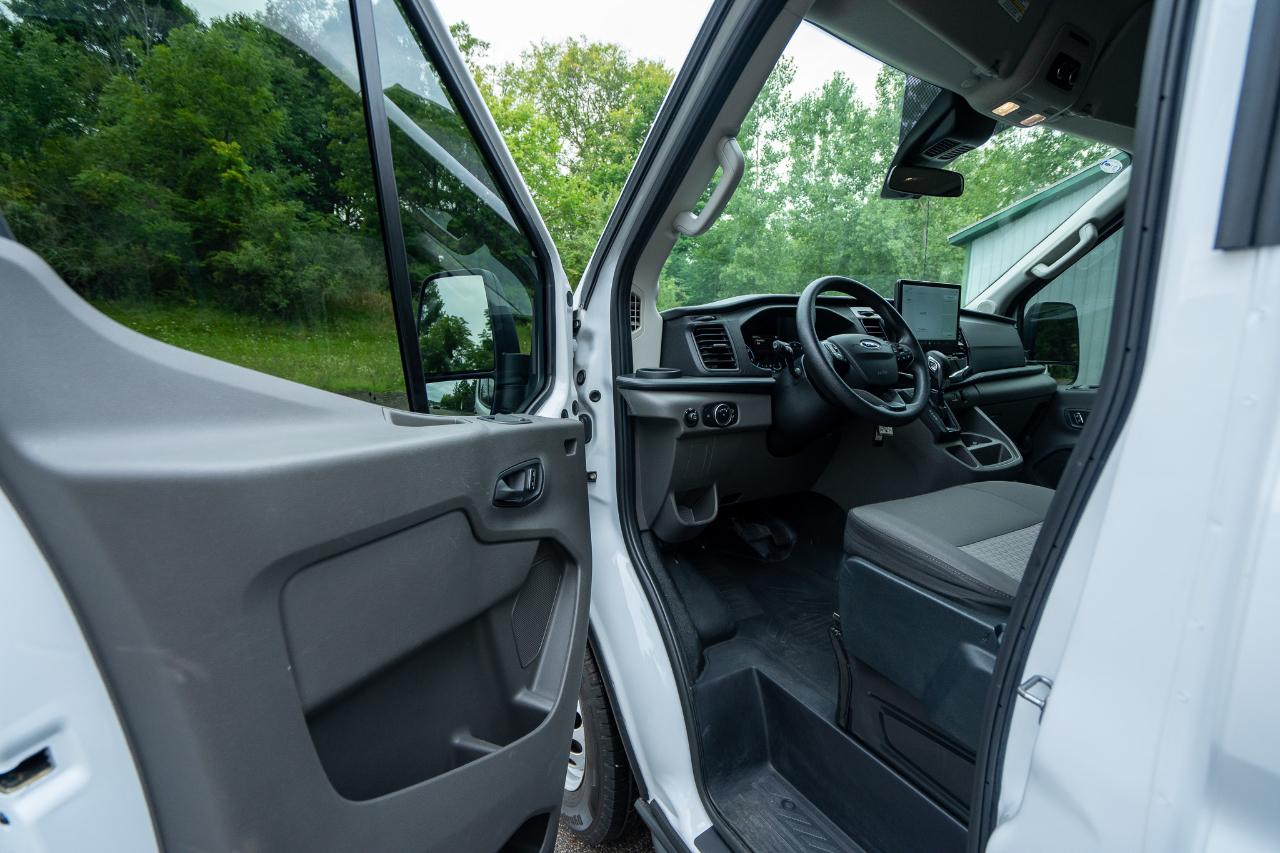 Ford Transit 350 Wagon HD High Roof XLT Sliding Pass. 148 WB EL 2023