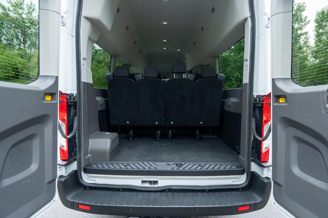Ford Transit 350 Wagon HD High Roof XLT Sliding Pass. 148 WB EL 2023