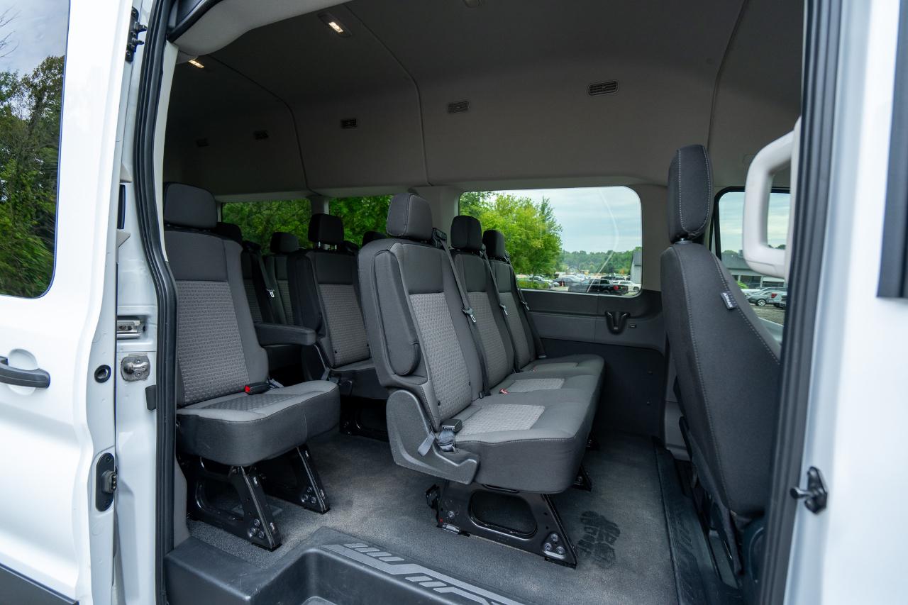 Ford Transit 350 Wagon HD High Roof XLT Sliding Pass. 148 WB EL 2023