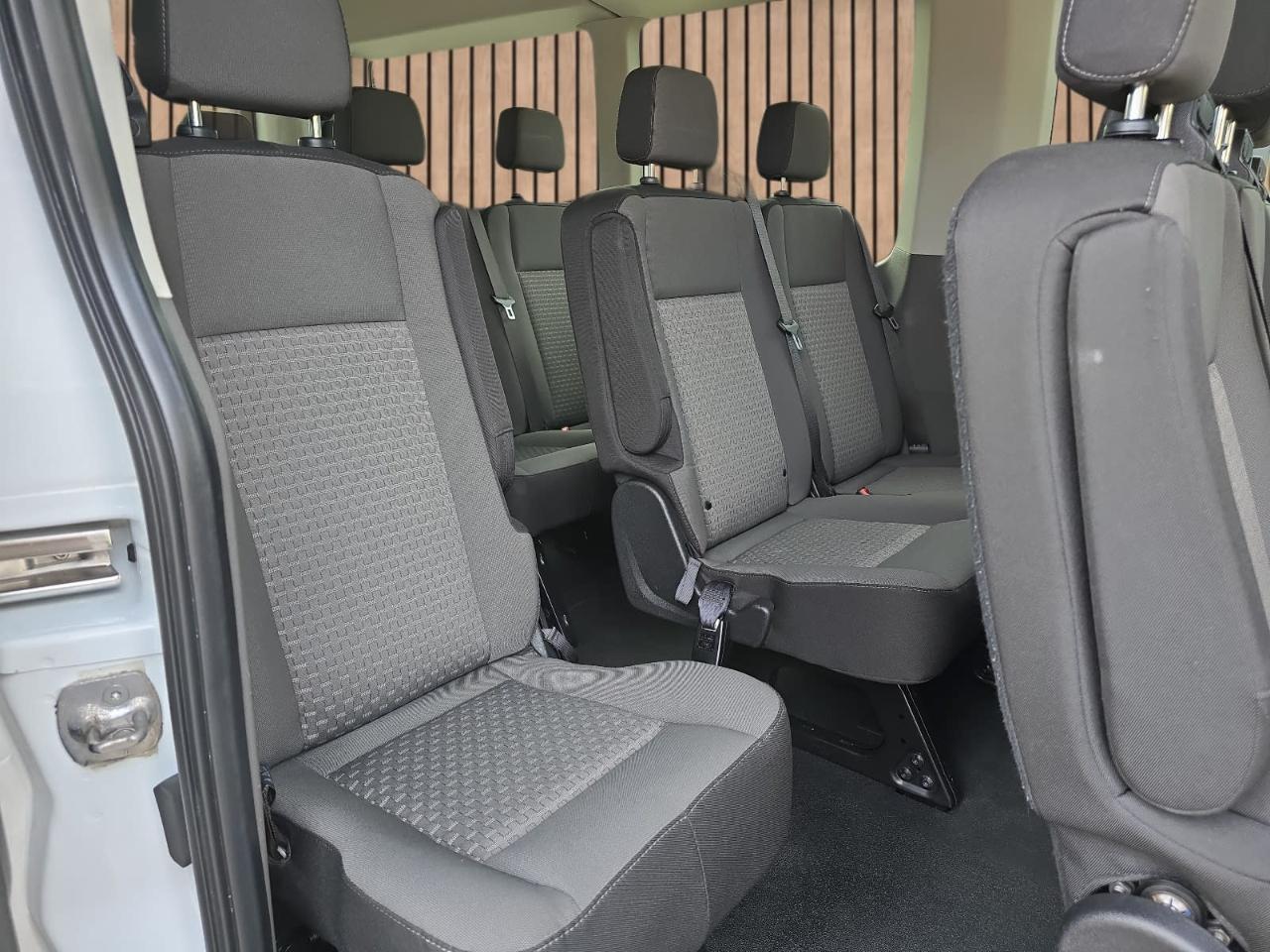 Ford Transit 350 Wagon HD High Roof XLT Sliding Pass. 148 WB EL 2023