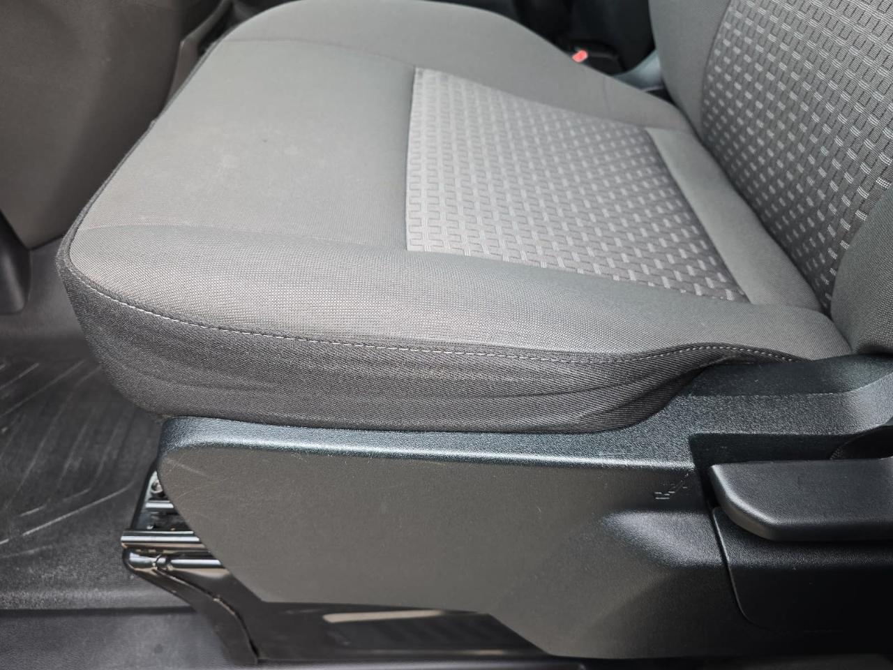 Ford Transit 350 Wagon HD High Roof XLT Sliding Pass. 148 WB EL 2023
