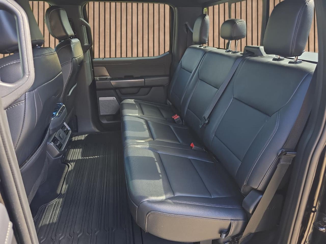 Ford F150 XLT Supercrew 4WD 2024
