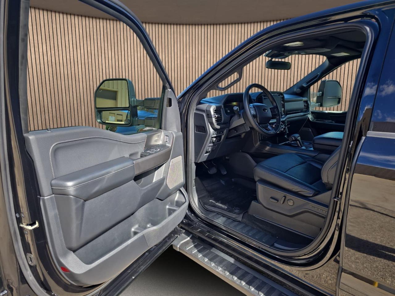 Ford F150 XLT Supercrew 4WD 2024