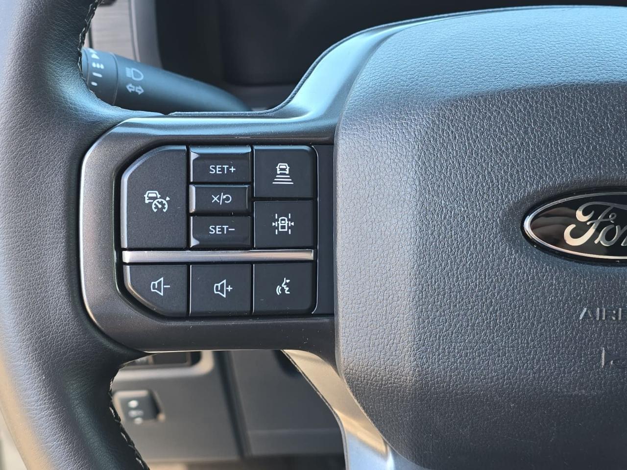 Ford F150 XLT Supercrew 4WD 2024