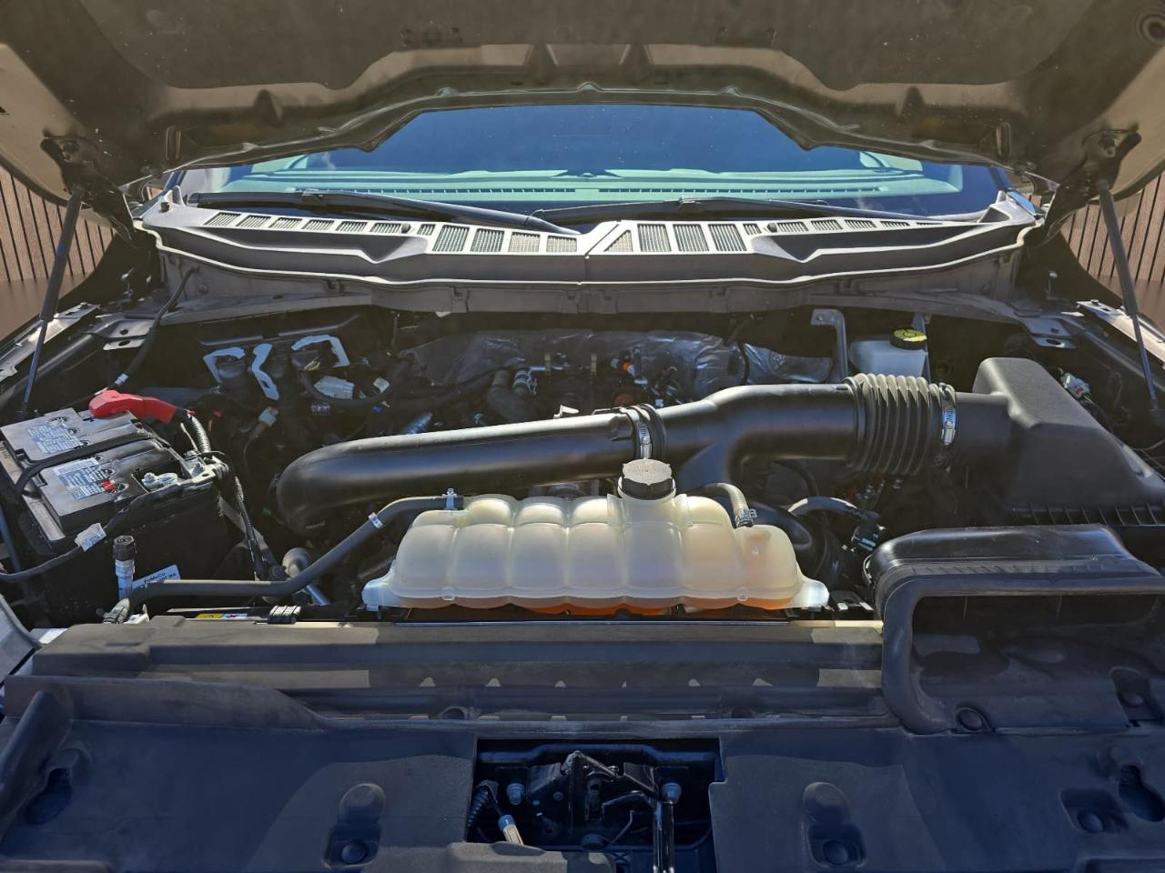 Ford F150 XLT Supercrew 4WD 2024