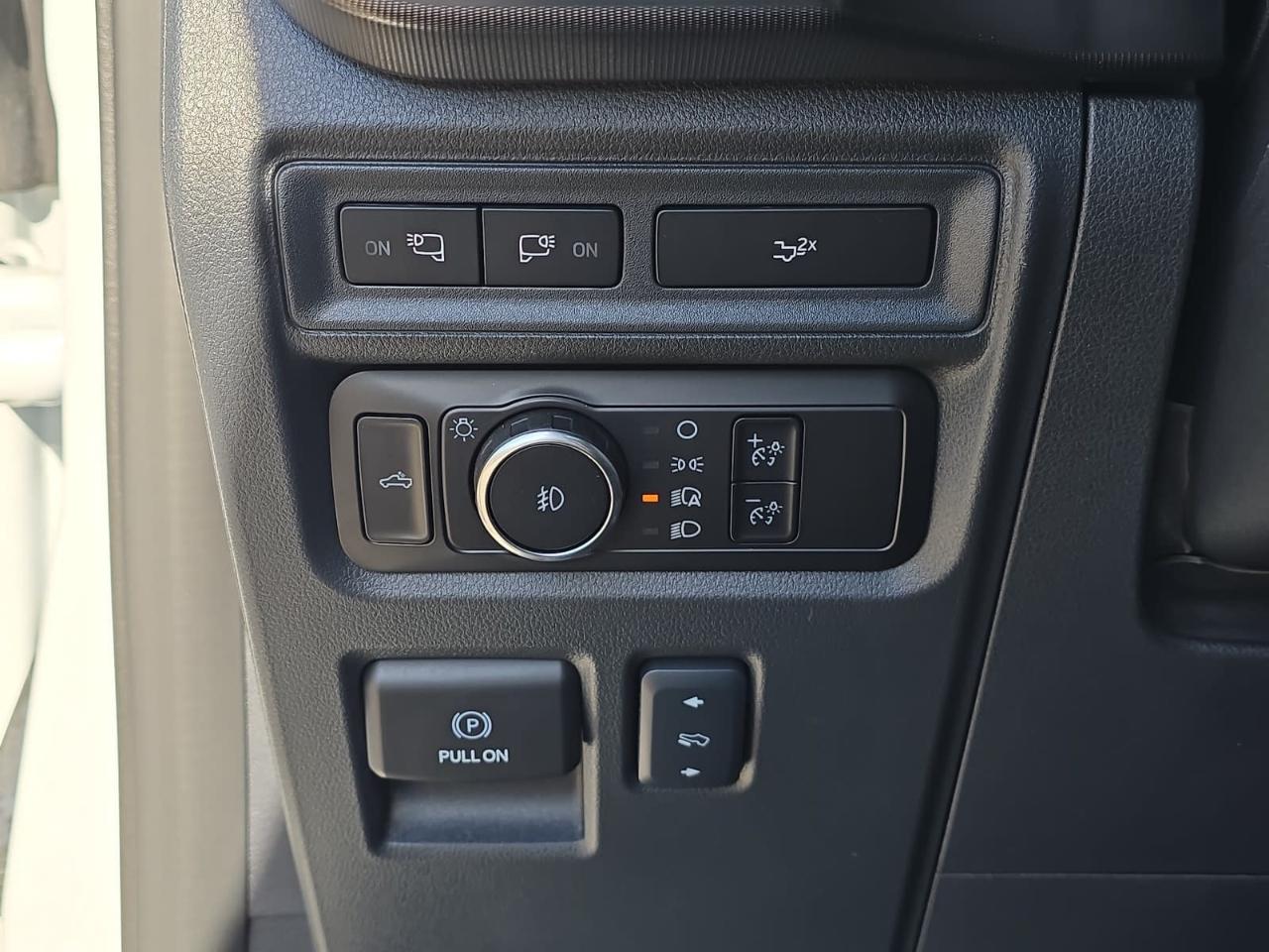 Ford F150 Lariat Supercrew 4WD 2024