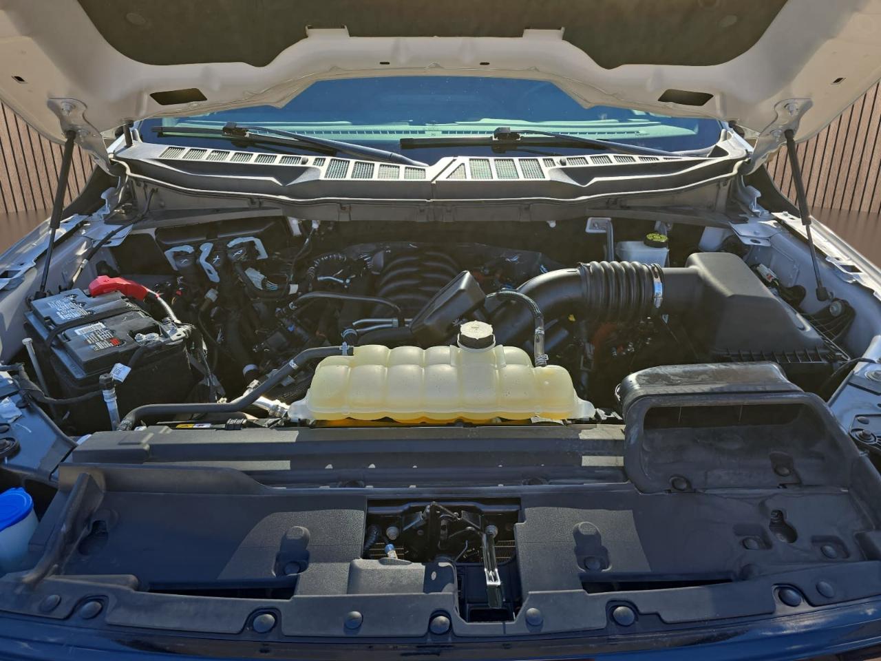 Ford F150 XLT Supercrew 4WD 2024