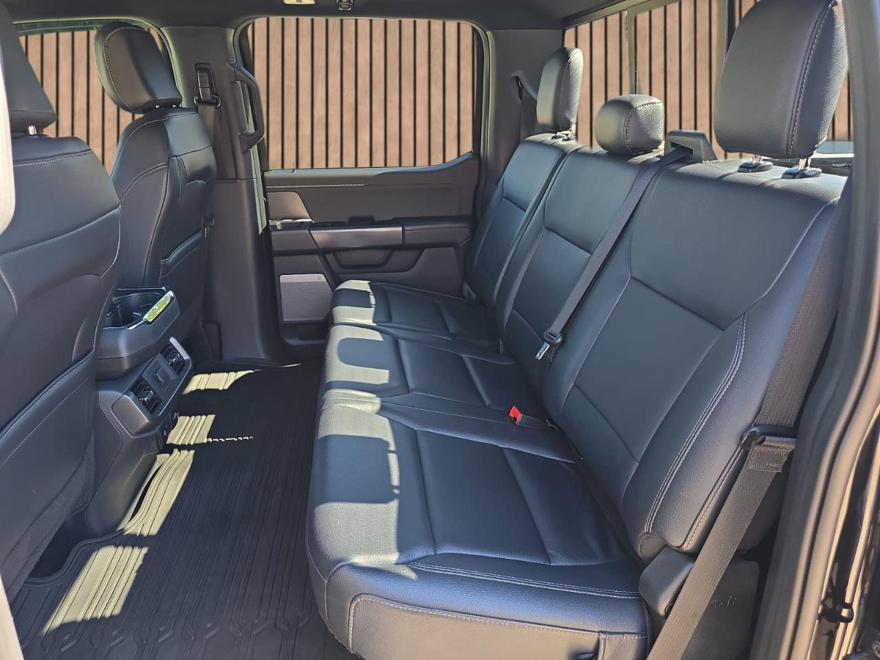 Ford F150 XLT Supercrew 4WD 2024