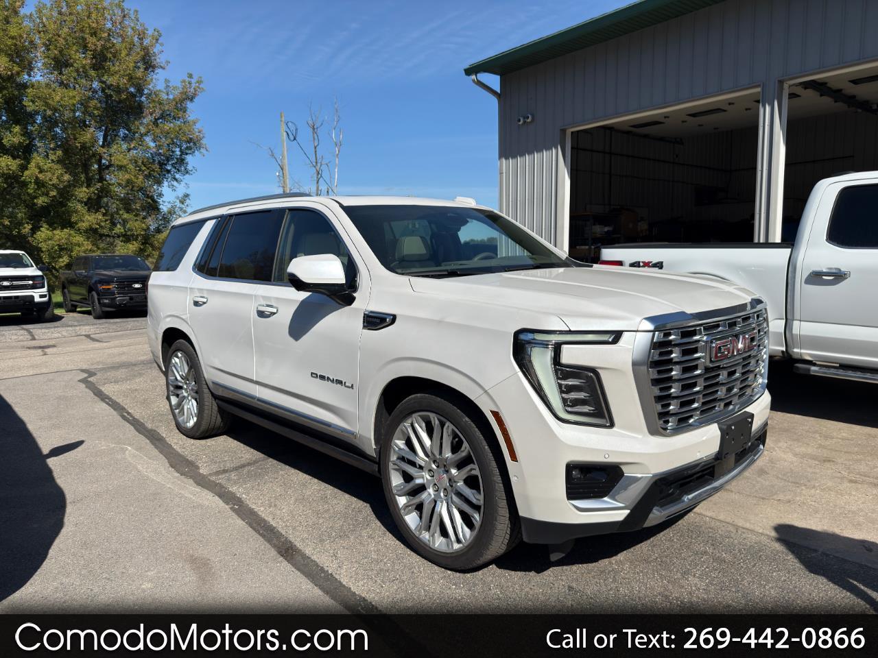 GMC Yukon Denali 4WD 2025