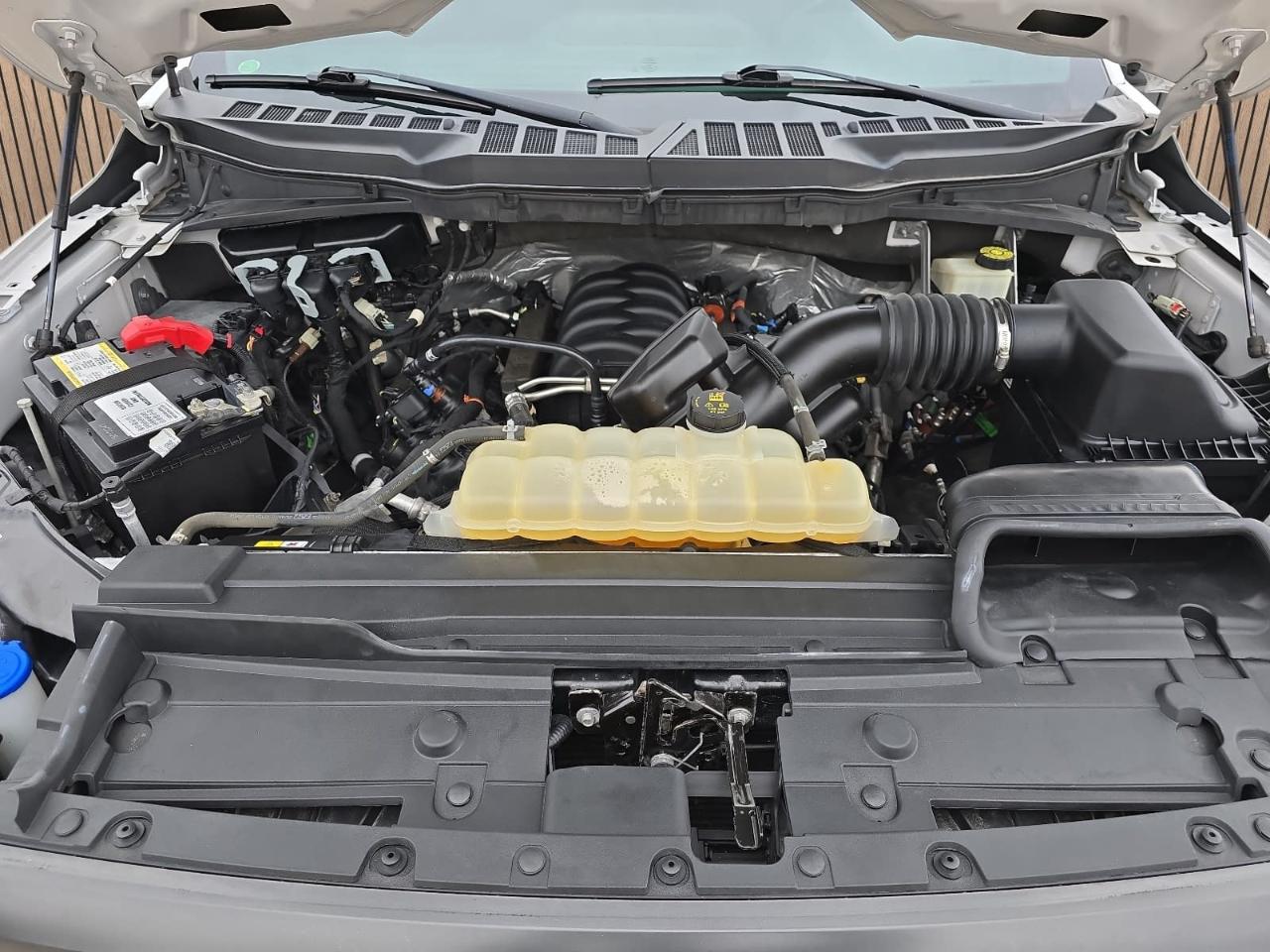 Ford F150  2021