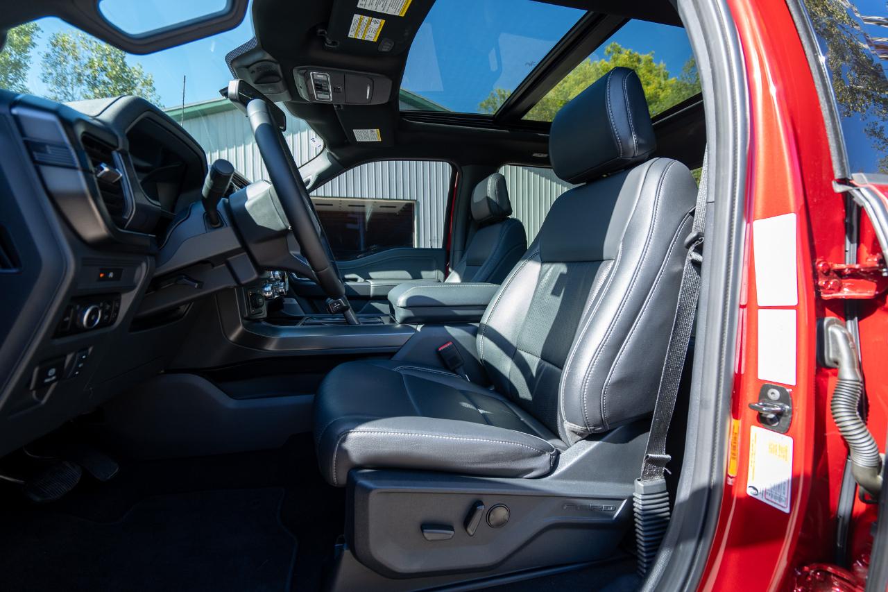 Ford F150 Lariat Supercrew 4WD 2025