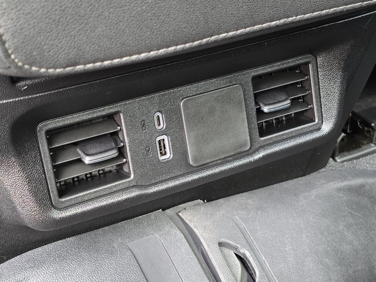 Chevrolet Silverado 1500 Custom Crew Cab 4WD 2023