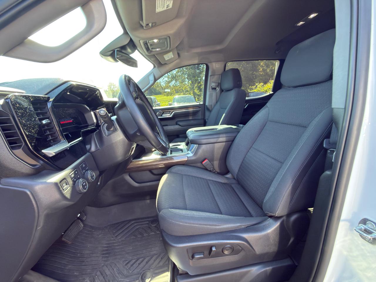 Chevrolet Silverado 1500 Trail Boss LT Crew Cab 4WD 2022