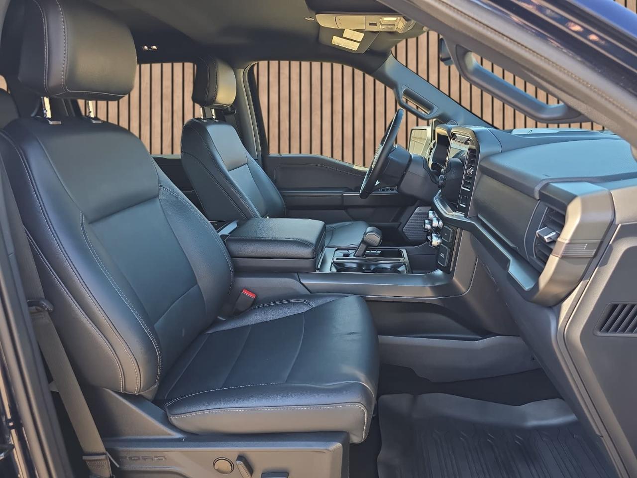 Ford F150 XLT Supercrew 4WD 2024