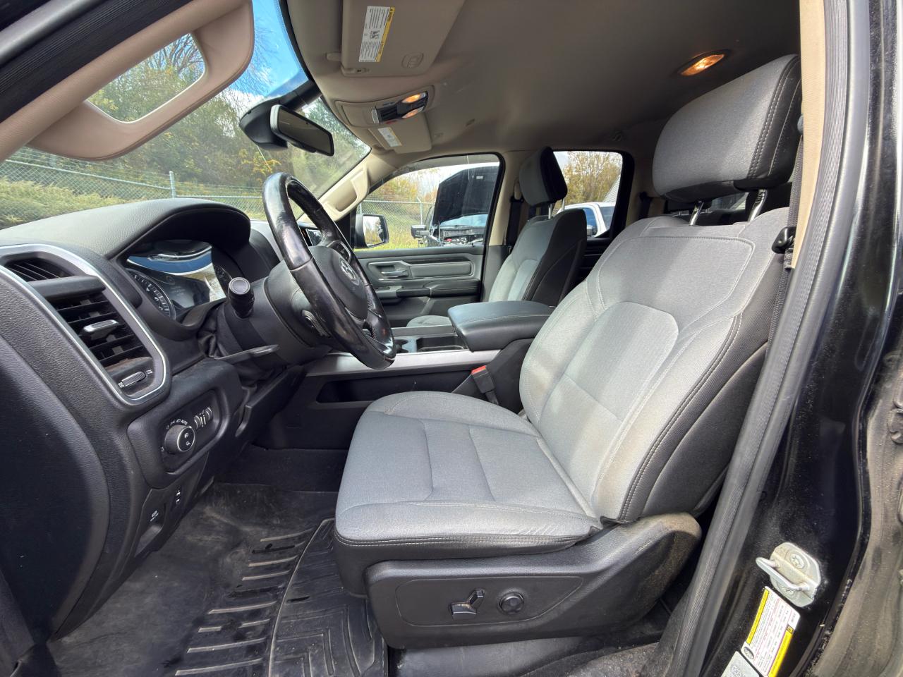RAM 1500 Big Horn Quad Cab 4WD 2019