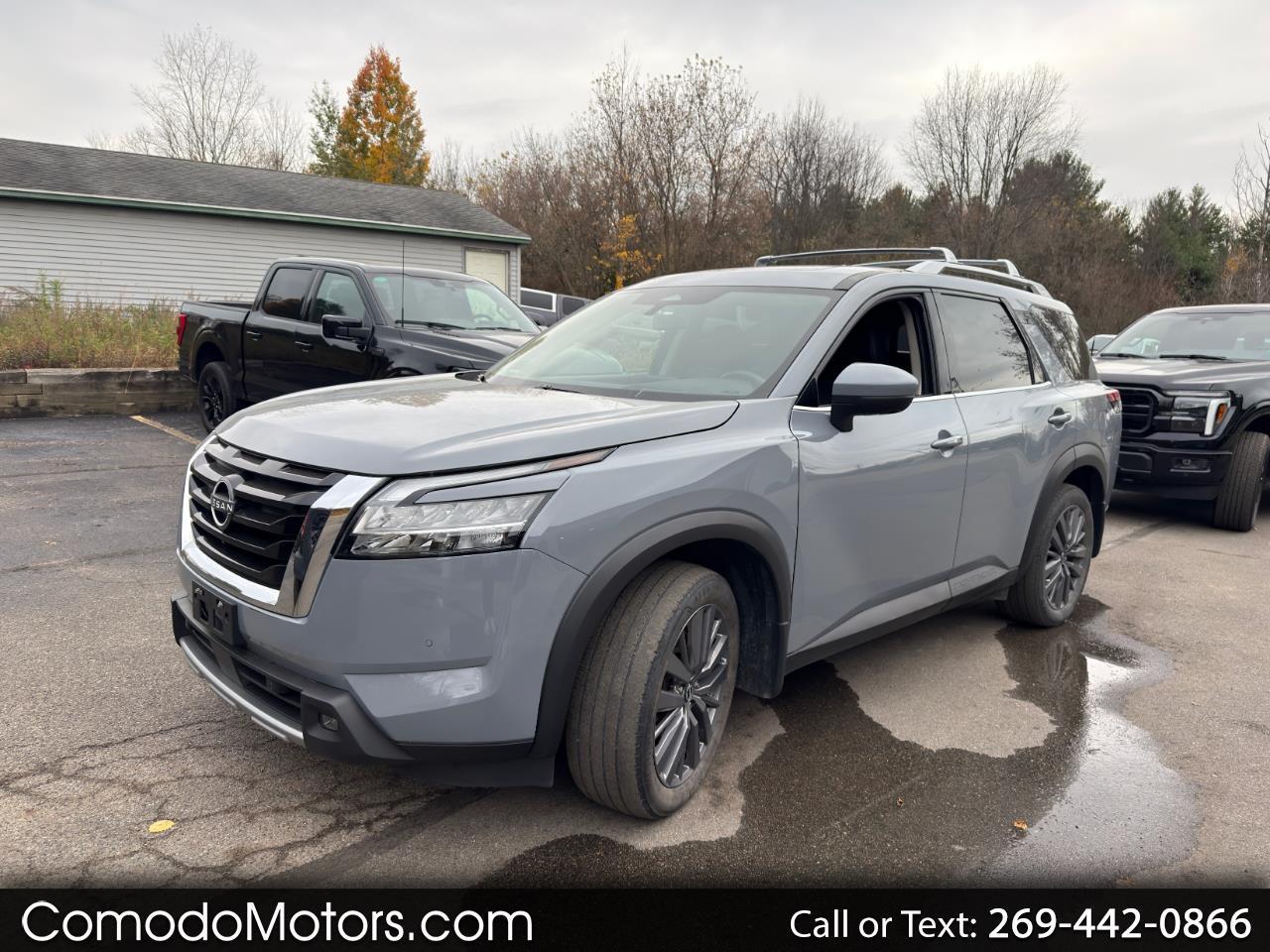 2023 Nissan Pathfinder SL 4WD
