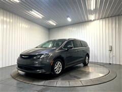 2022 Chrysler Voyager  2022 Chrysler Voyager