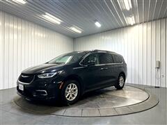 2021 Chrysler Pacifica  2021 Chrysler Pacifica