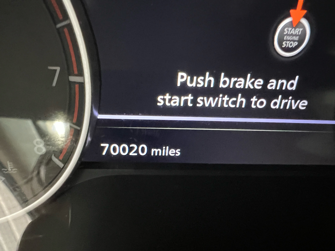2023 Nissan Rogue SV photo 14