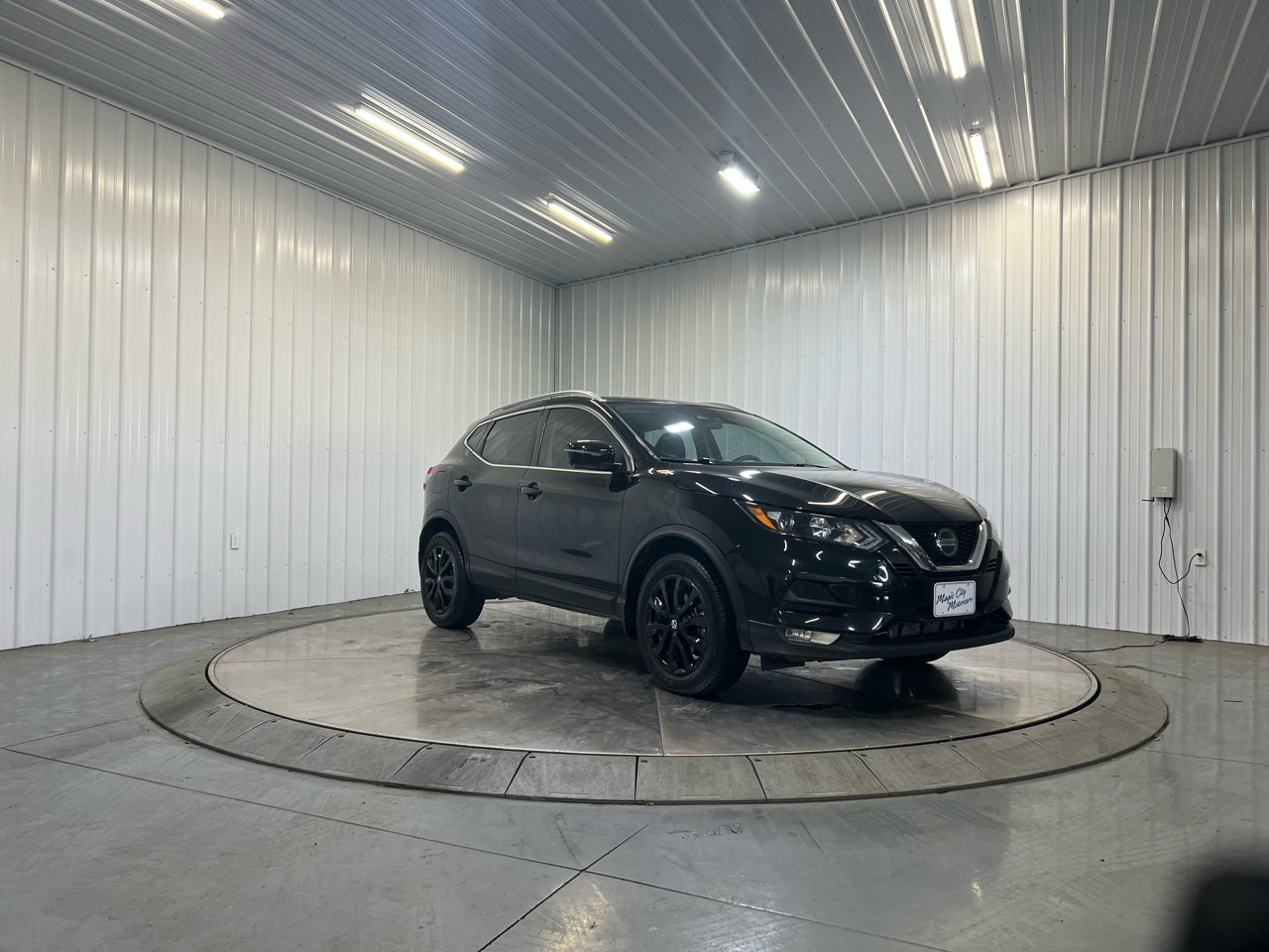 2022 Nissan Rogue Sport SV photo 2