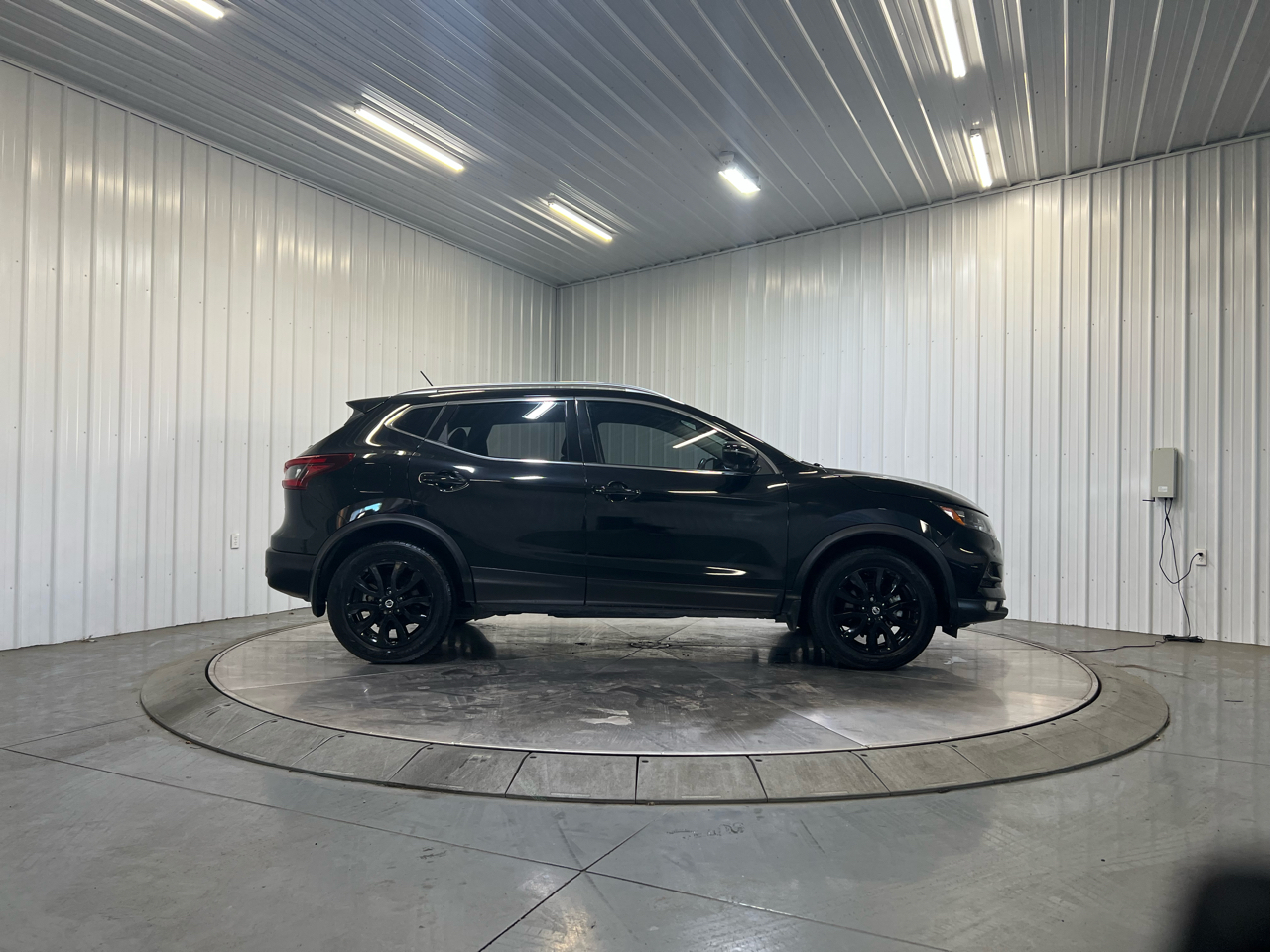 2022 Nissan Rogue Sport SV photo 3
