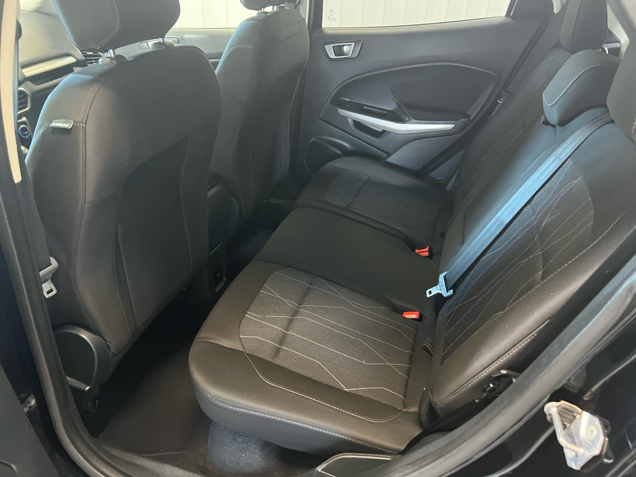 2019 Ford EcoSport SE photo 8