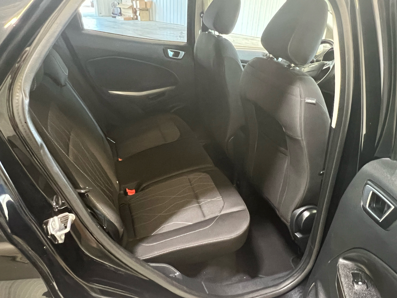 2019 Ford EcoSport SE photo 10