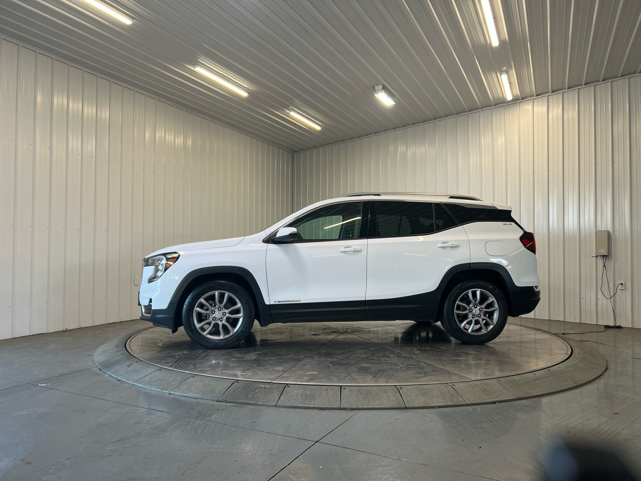 2024 Gmc Terrain SLT photo 6