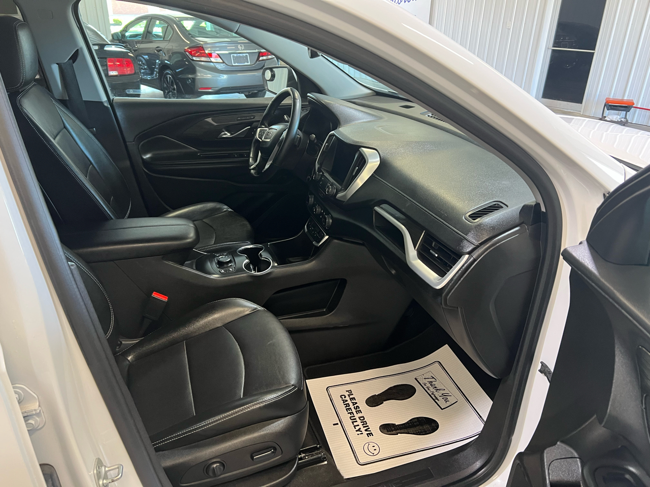 2024 Gmc Terrain SLT photo 11