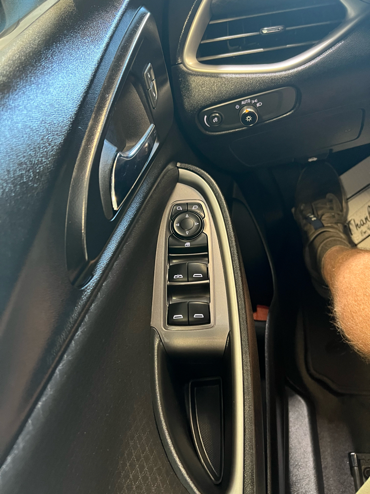 2023 Chevrolet Malibu 1LT photo 18