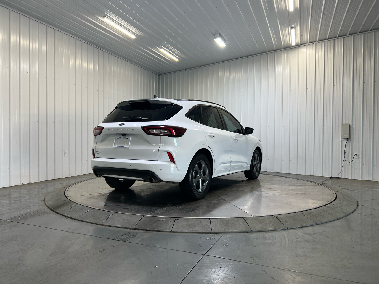 2023 Ford Escape ST-Line photo 3