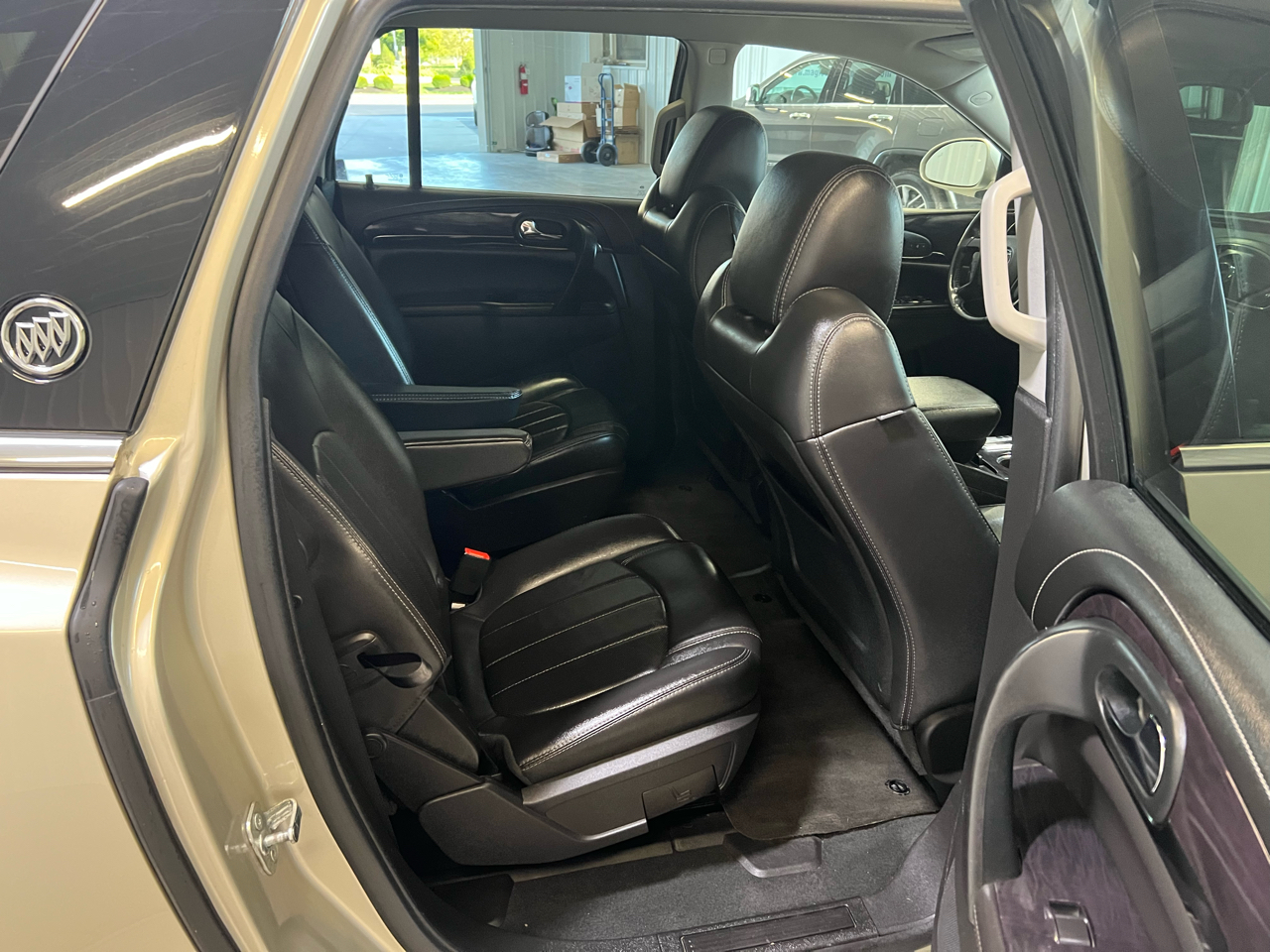 2016 Buick Enclave Leather photo 10
