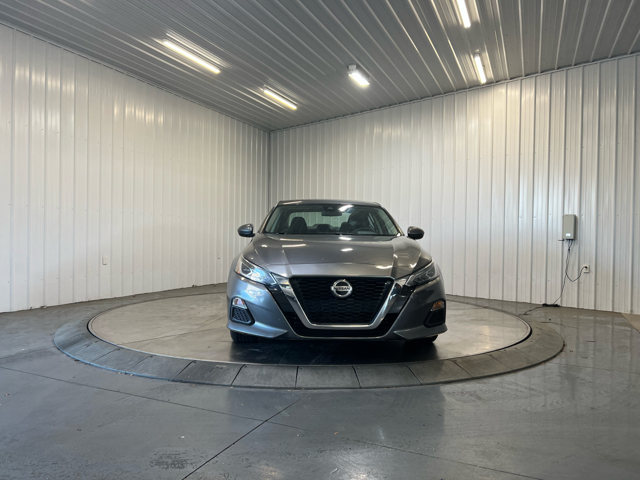 2022 Nissan Altima 2.5 SV photo 2
