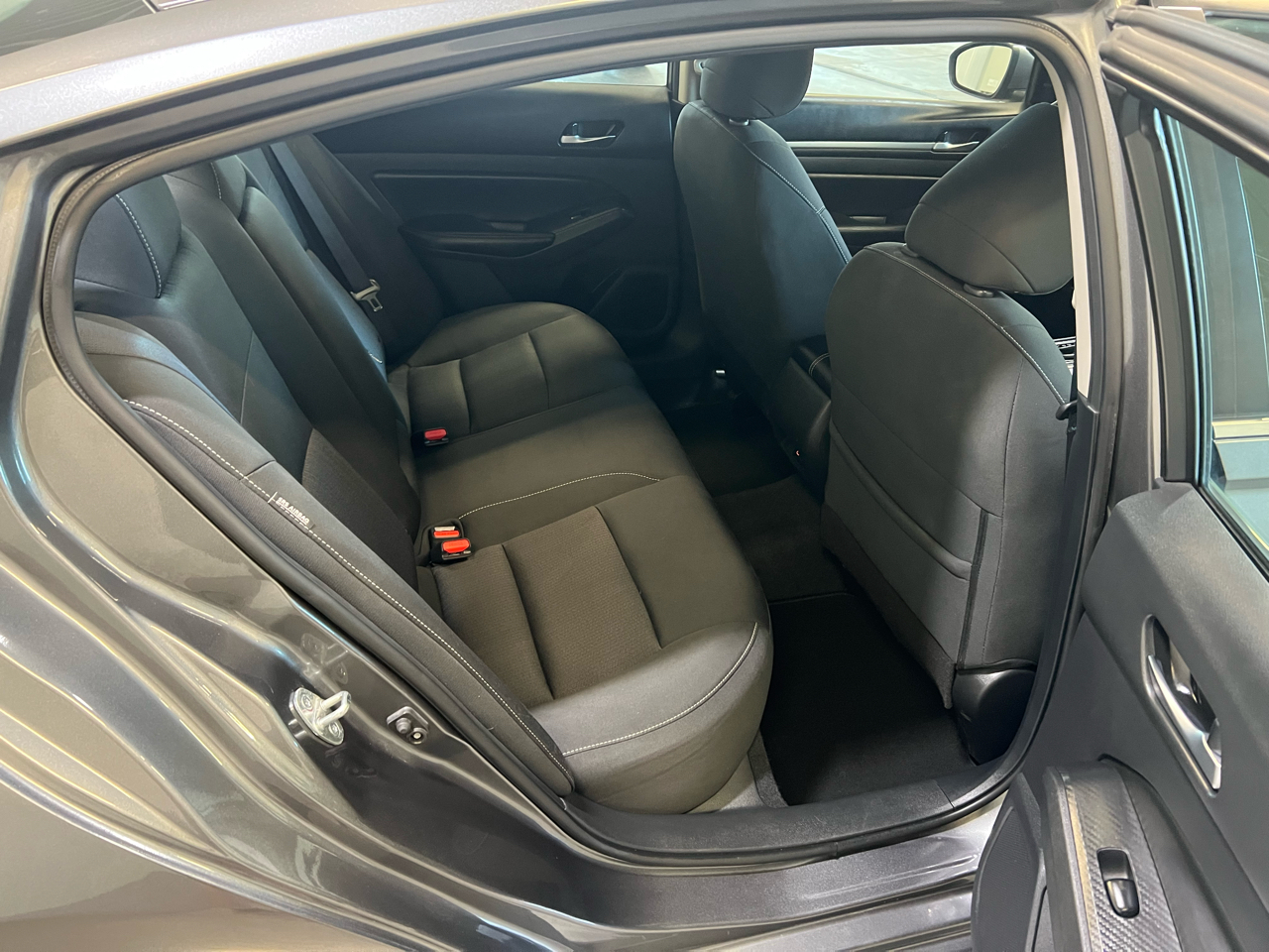 2022 Nissan Altima 2.5 SV photo 11