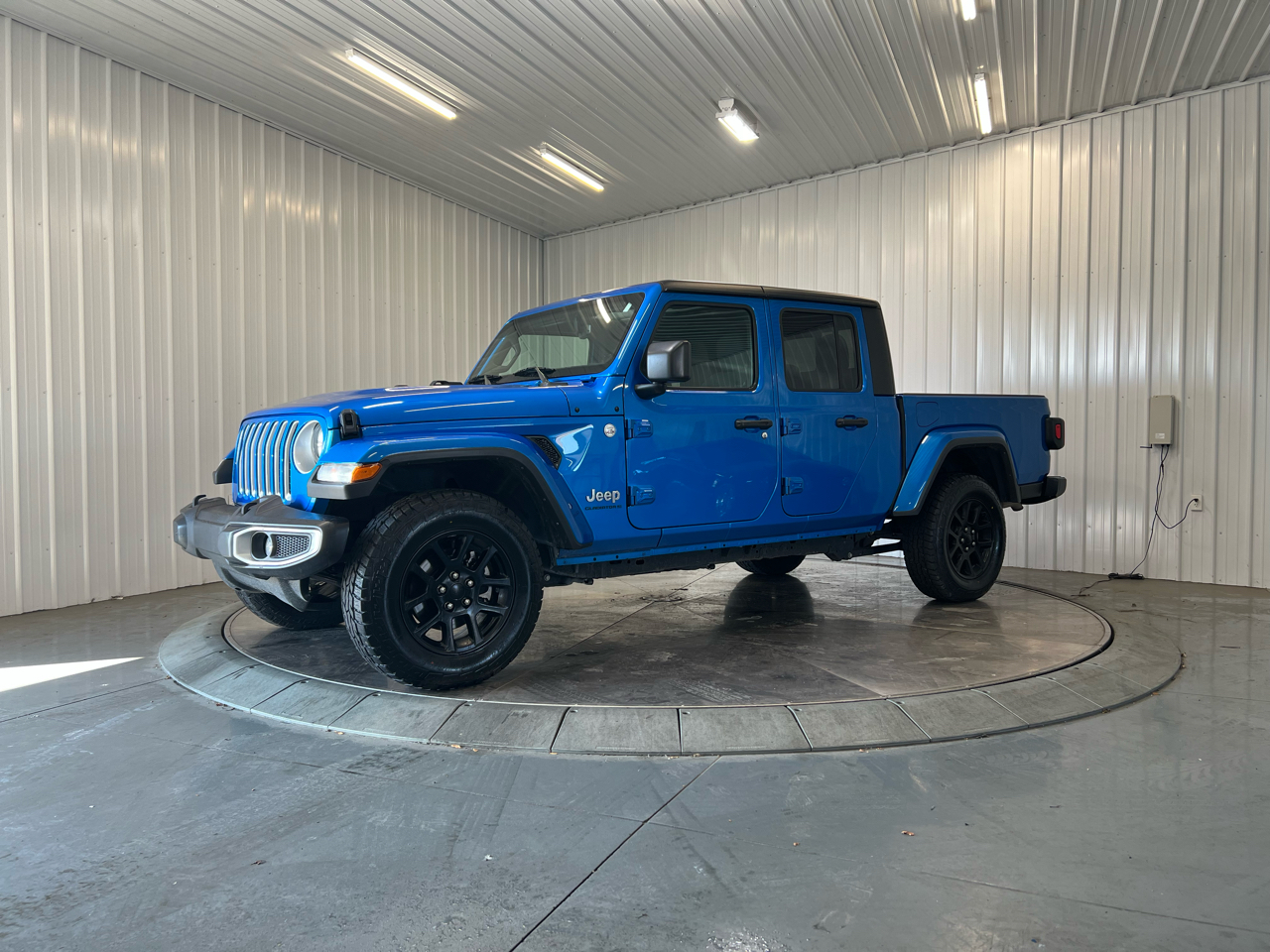 2023 Jeep Gladiator Overland photo 4