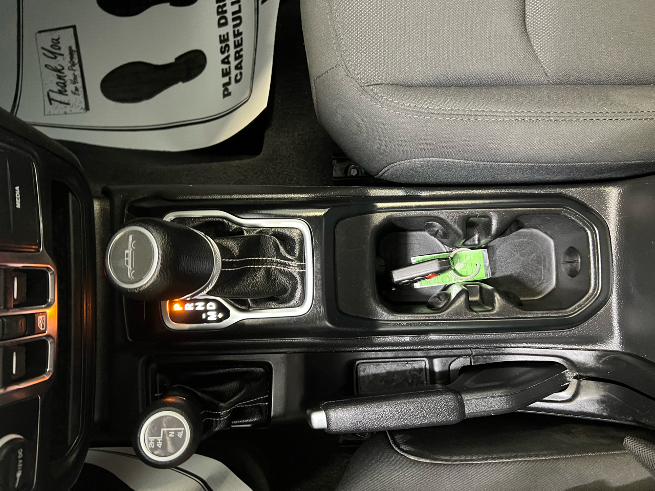 2023 Jeep Gladiator Overland photo 14