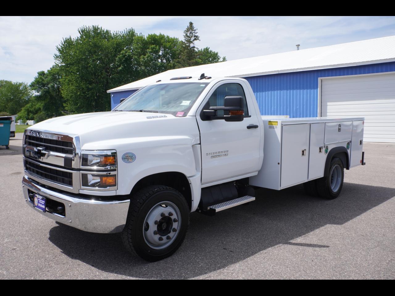 2023 Chevrolet Silverado Medium Duty 