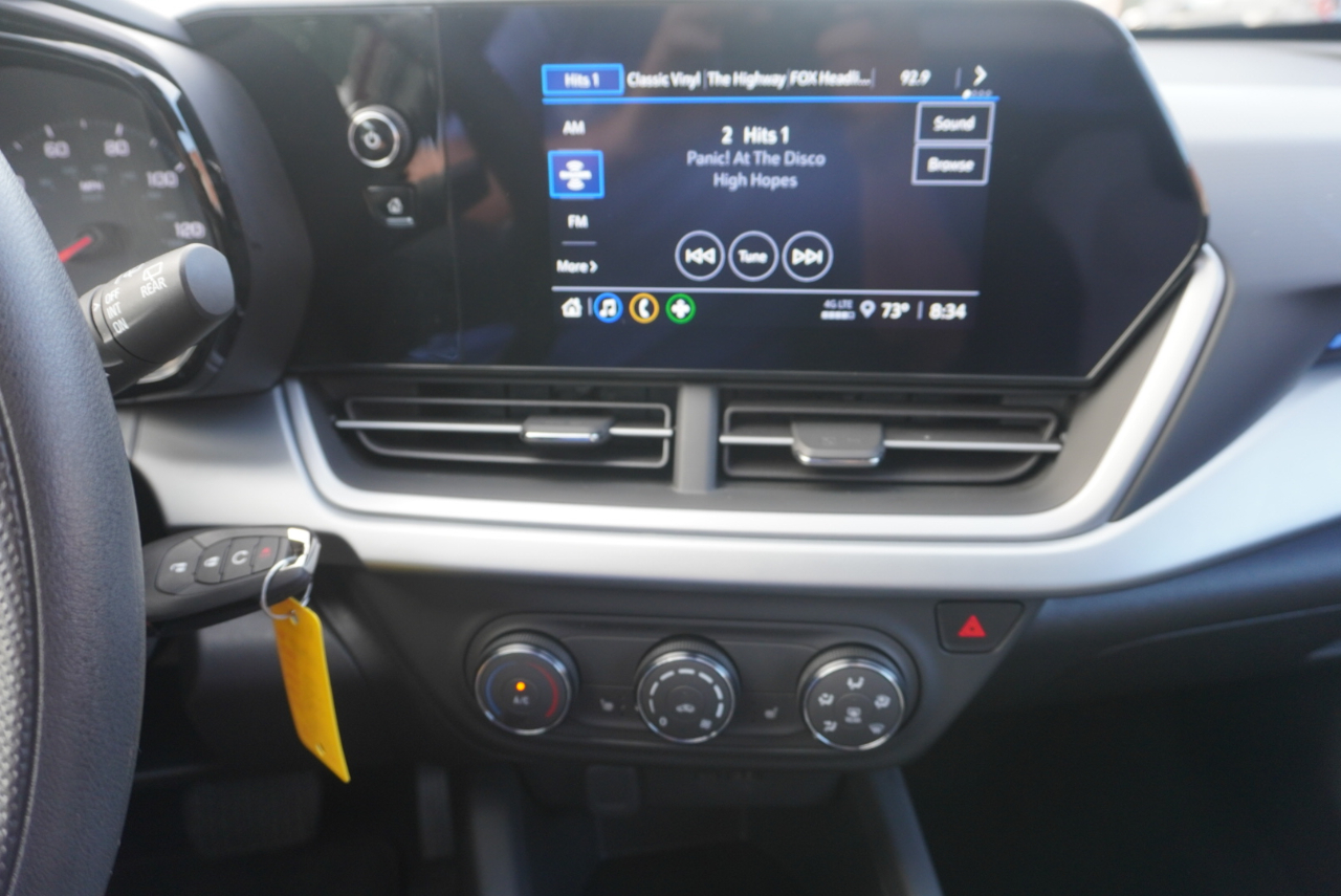 2024 Chevrolet Trax LS photo 13