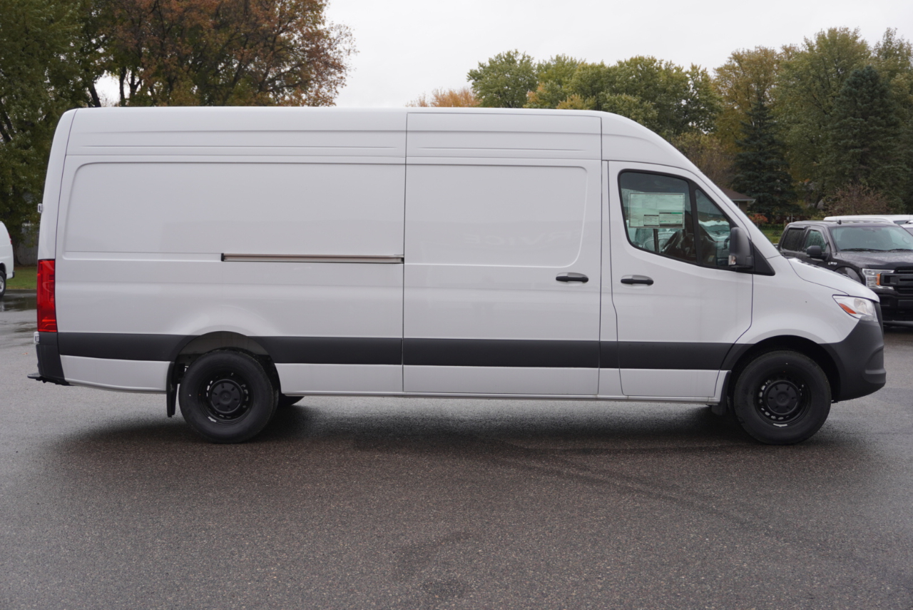 Mercedes-Benz Sprinter 2500 170-in. WB 2025