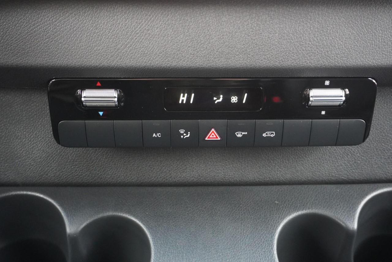 Mercedes-Benz Sprinter 2500 170-in. WB 2025