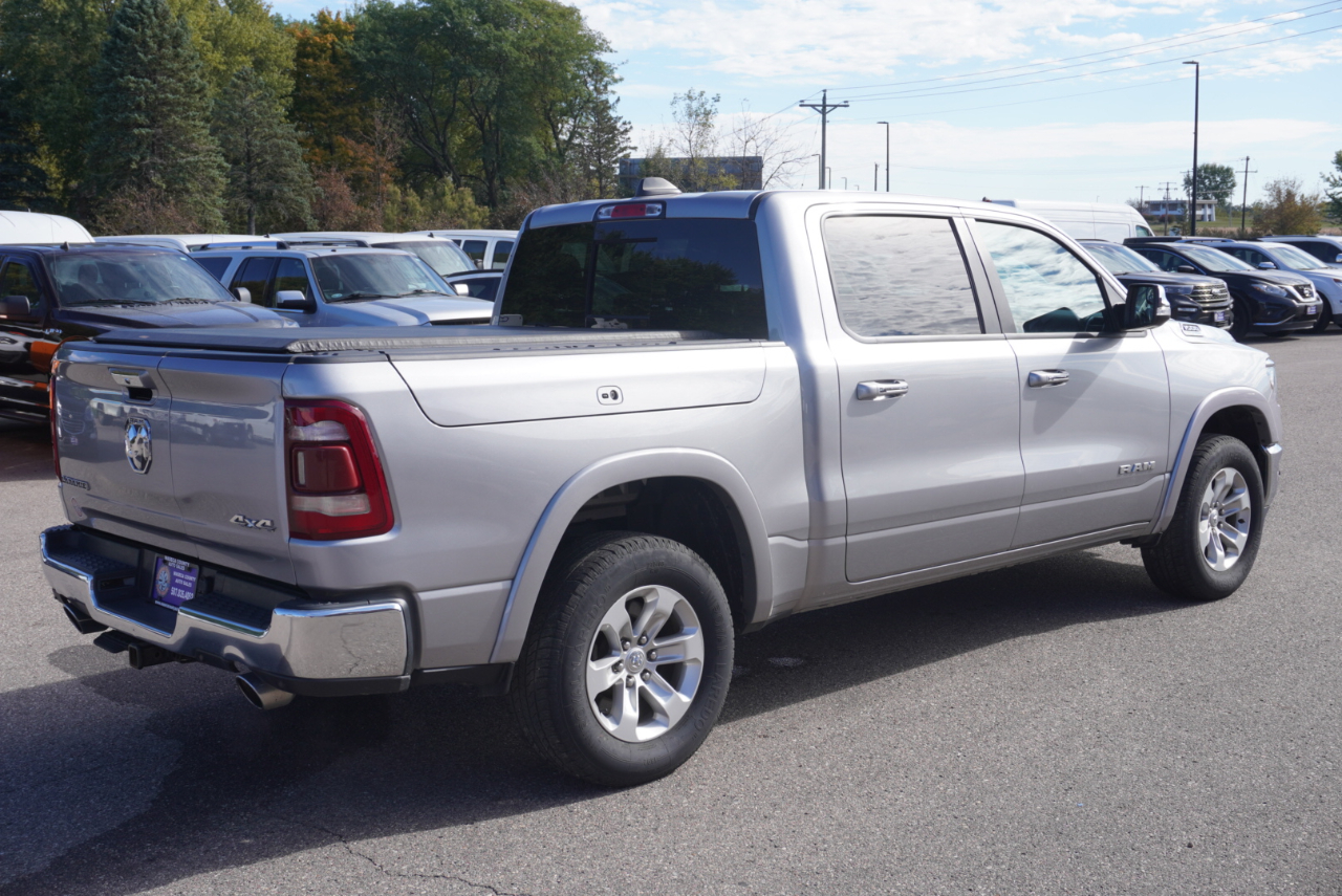 RAM 1500 Laramie Crew Cab SWB 4WD 2022