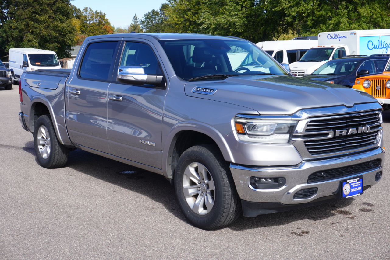 RAM 1500 Laramie Crew Cab SWB 4WD 2022