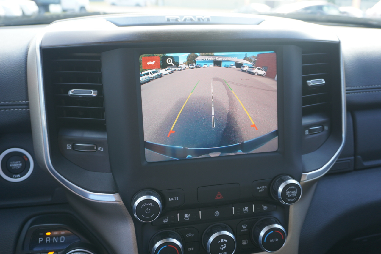 RAM 1500 Laramie Crew Cab SWB 4WD 2022