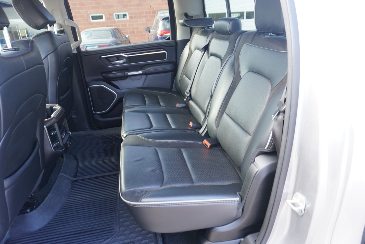 RAM 1500 Laramie Crew Cab SWB 4WD 2022